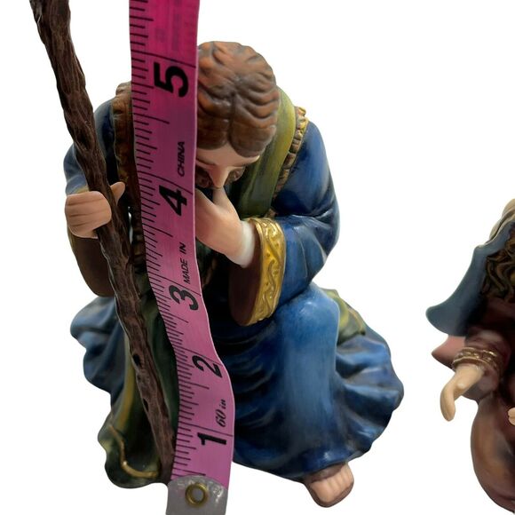 Thomas Kinkade Joseph Nativity Replacement Figurine Multicolor Decorative Father - Picture 3 of 11